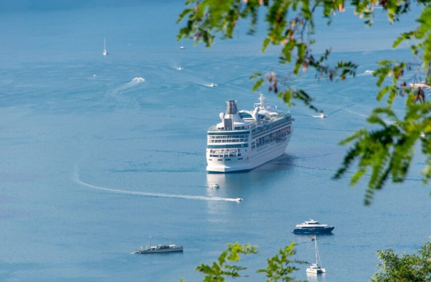 Kreuzfahrtschiff  